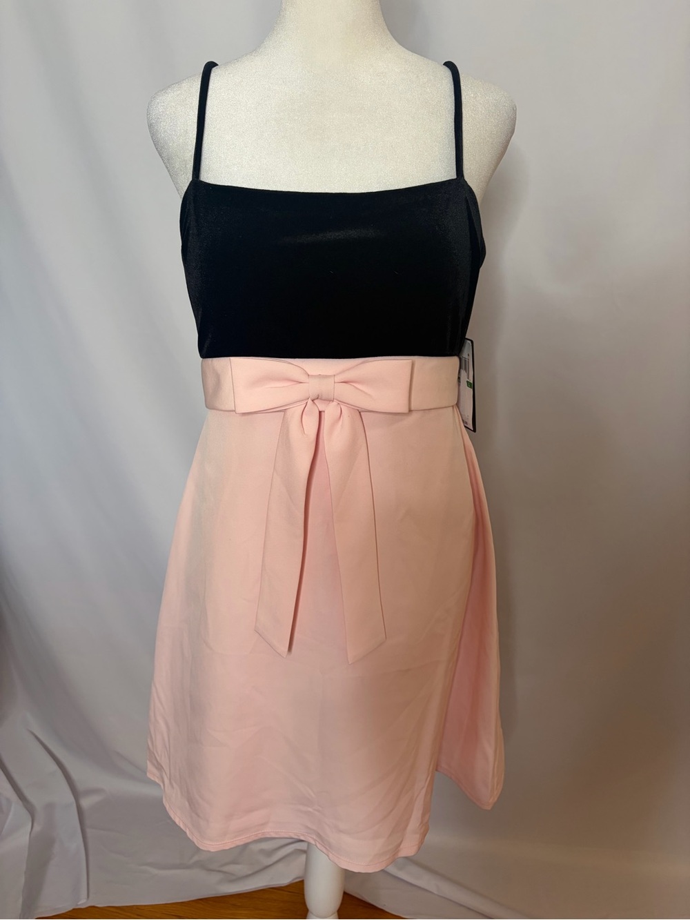 Black & Blush Pink A-Line Skirt with Bow Waist